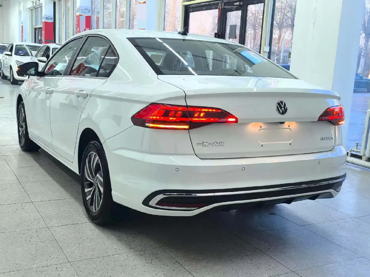 2025 Volkswagen Bora 1.2T 116HP L4 7DCT,autocango,china used car exporter,china ev exporter,chinese used car exporter,chinese used ev exporter