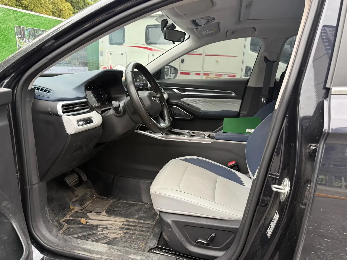 2022 Geely Emgrand 1.5L 114HP L4 CVT,autocango,china used car exporter,china ev exporter,chinese used car exporter,chinese used ev exporter