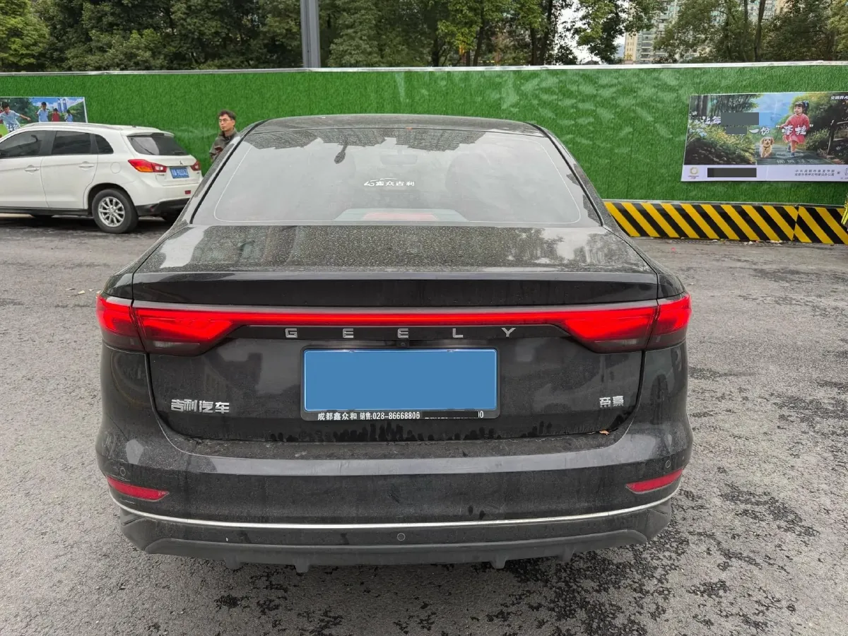 2022 Geely Emgrand 1.5L 114HP L4 CVT,autocango,china used car exporter,china ev exporter,chinese used car exporter,chinese used ev exporter