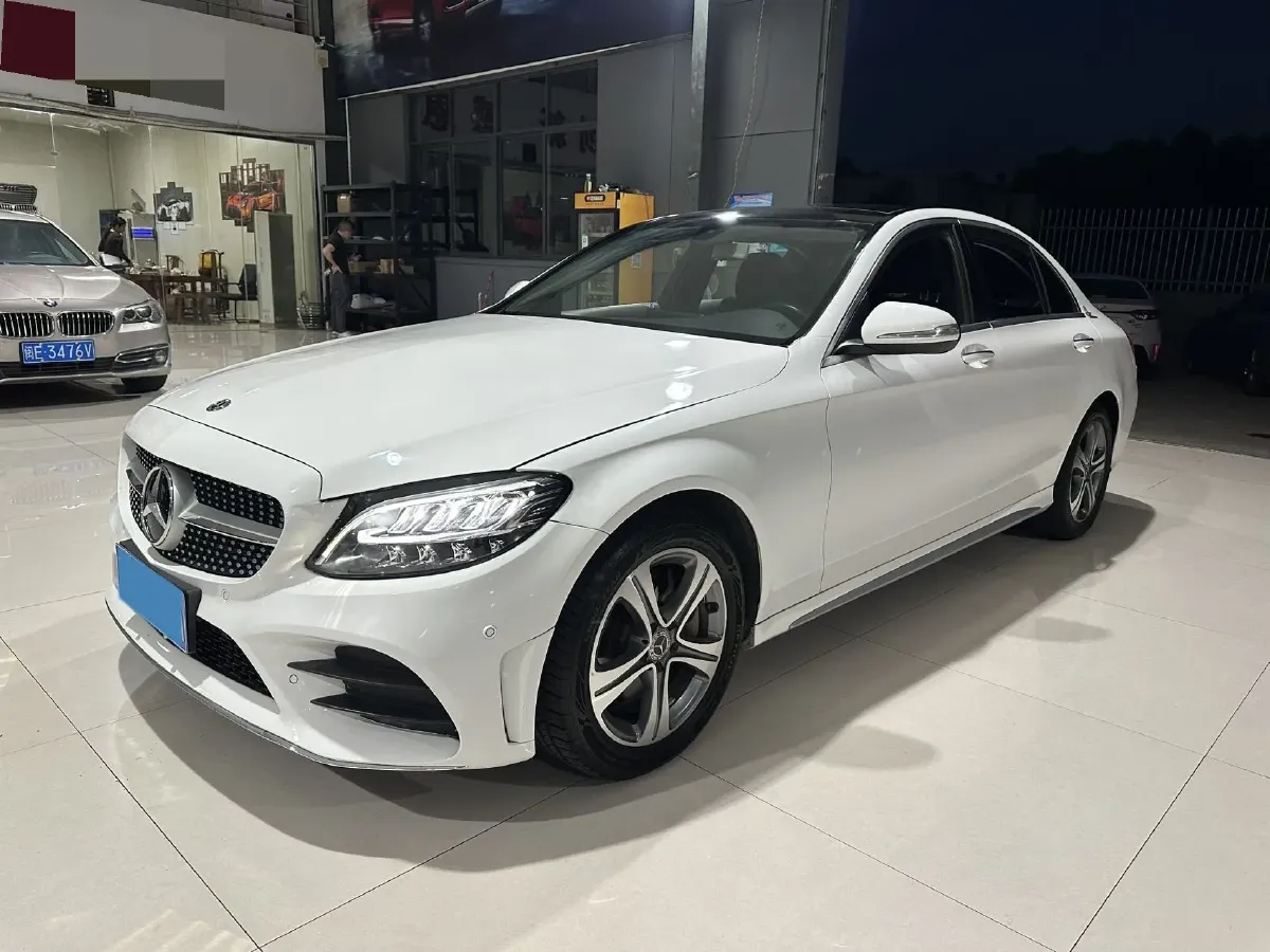 2020 Mercedes-Benz C Class 1.5T 184HP L4 9AT,autocango,china used car exporter,china ev exporter,chinese used car exporter,chinese used ev exporter