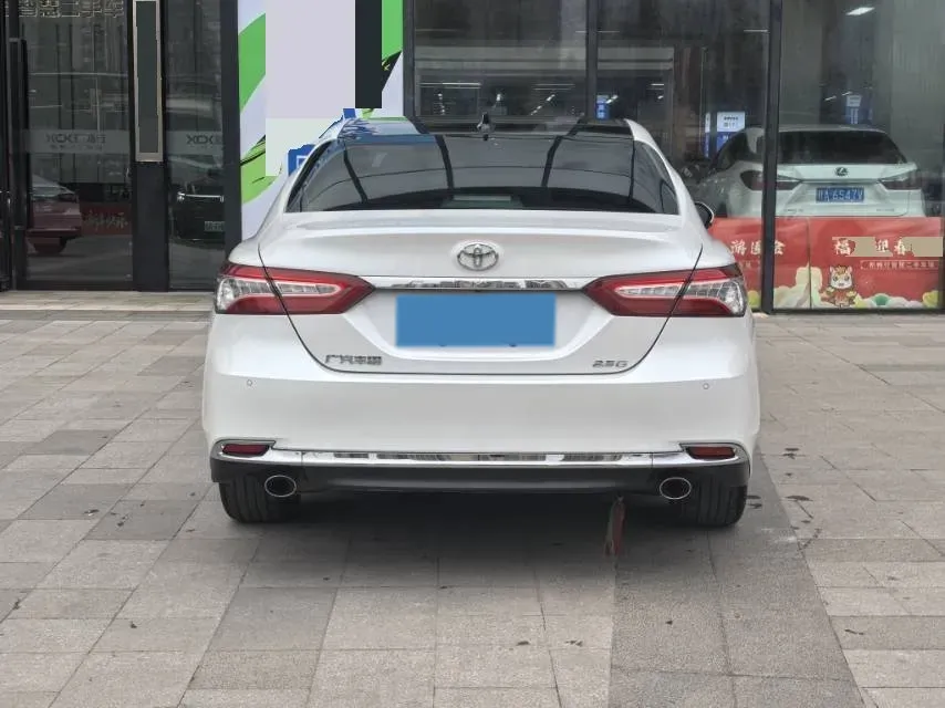 2023 Toyota Camry 2.5L 207HP L4 8AT,autocango,china used car exporter,china ev exporter,chinese used car exporter,chinese used ev exporter