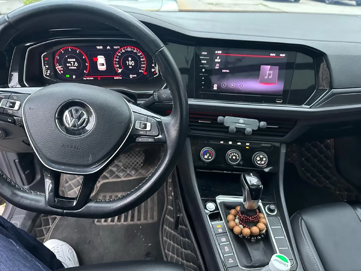 2022 Volkswagen Sagitar 1.4T 150HP L4 7DCT,autocango,china used car exporter,china ev exporter,chinese used car exporter,chinese used ev exporter