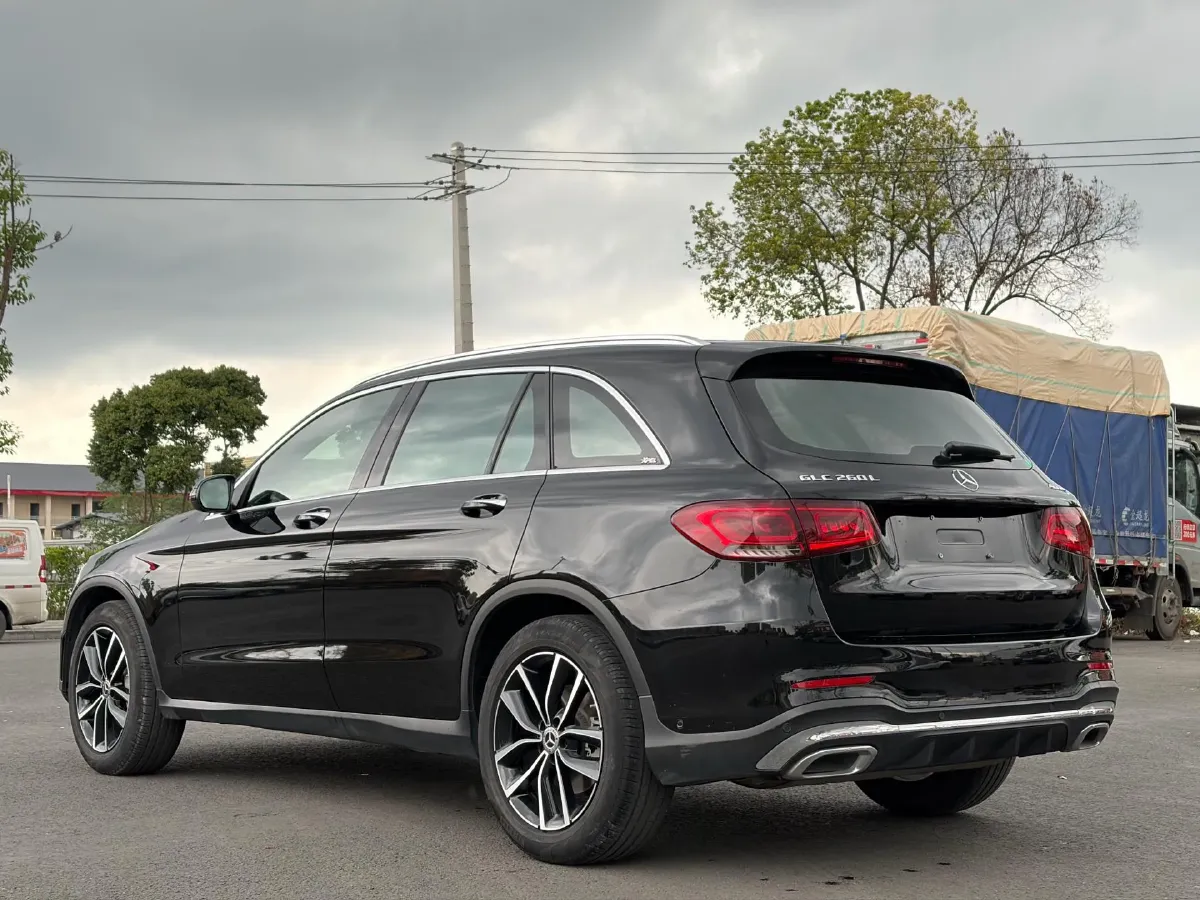 2021 Mercedes-Benz GLC Class 2.0T 197HP L4 9AT,autocango,china used car exporter,china ev exporter,chinese used car exporter,chinese used ev exporter