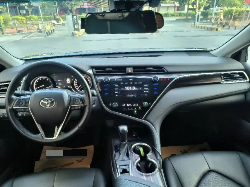 2019 Toyota Camry 2.0L 178HP L4 CVT,autocango,china used car exporter,china ev exporter,chinese used car exporter,chinese used ev exporter