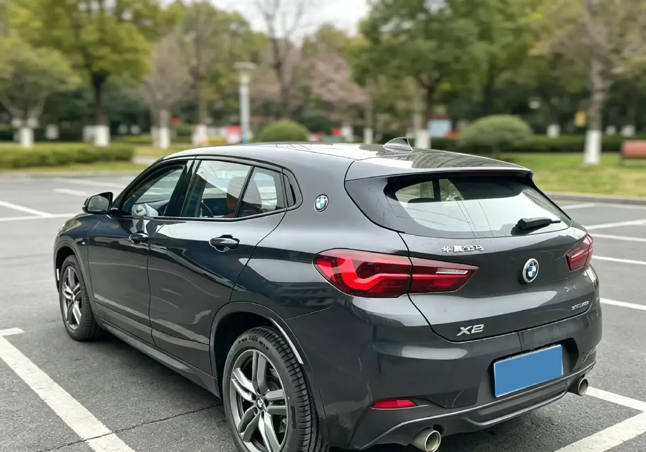 2021 BMW X2 2.0T 192HP L4 7DCT,autocango,china used car exporter,china ev exporter,chinese used car exporter,chinese used ev exporter