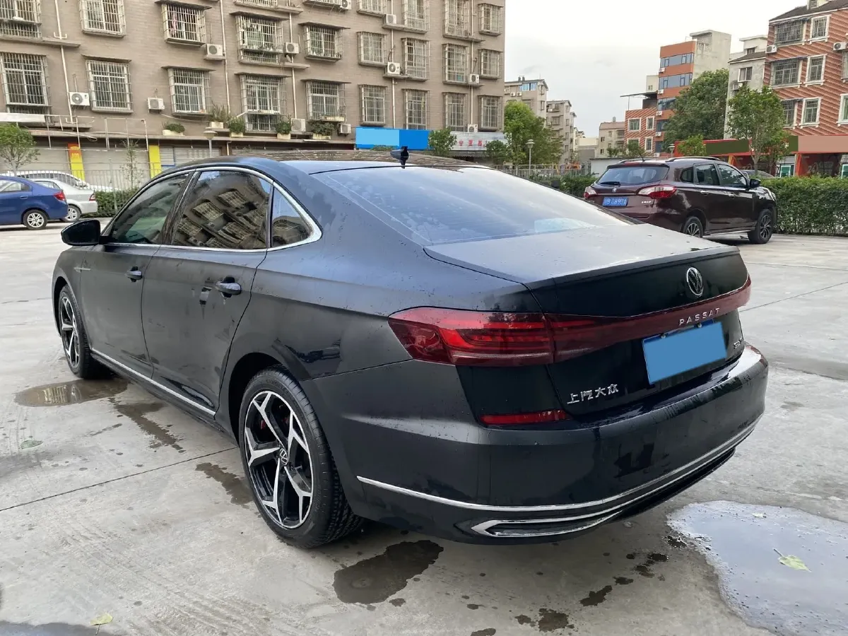 2023 Volkswagen Passat 2.0T 186HP L4 7DCT,autocango,china used car exporter,china ev exporter,chinese used car exporter,chinese used ev exporter