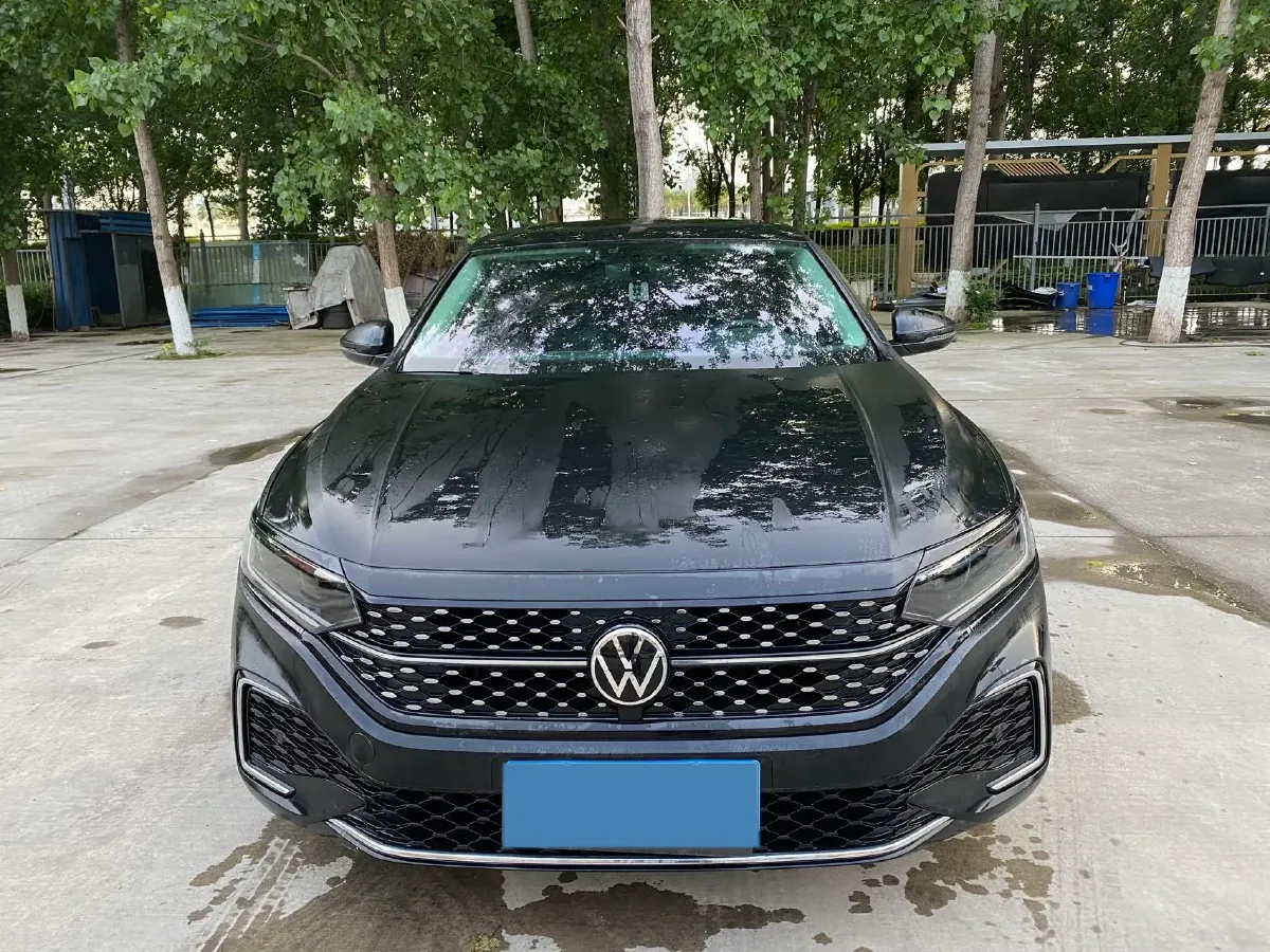 2023 Volkswagen Passat 2.0T 186HP L4 7DCT,autocango,china used car exporter,china ev exporter,chinese used car exporter,chinese used ev exporter