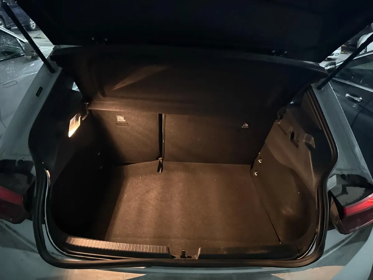 2023 Volkswagen ID.3 BEV 52.8KWH,autocango,china used car exporter,china ev exporter,chinese used car exporter,chinese used ev exporter