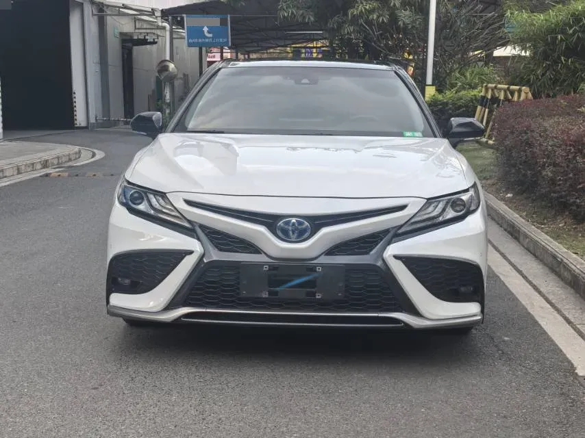2021 Toyota Camry 2.5L 178HP L4 E-CVT Hybrid,autocango,china used car exporter,china ev exporter,chinese used car exporter,chinese used ev exporter