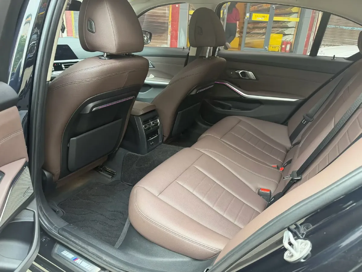 2020 BMW 3 Series 2.0T 184HP L4 8AT,autocango,china used car exporter,china ev exporter,chinese used car exporter,chinese used ev exporter