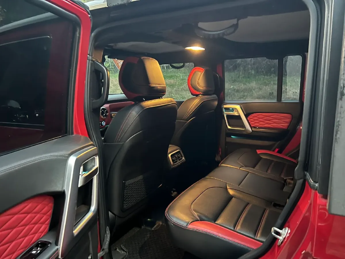 2020 Beijing BJ40 2.0T 224HP L4 8AT,autocango,china used car exporter,china ev exporter,chinese used car exporter,chinese used ev exporter