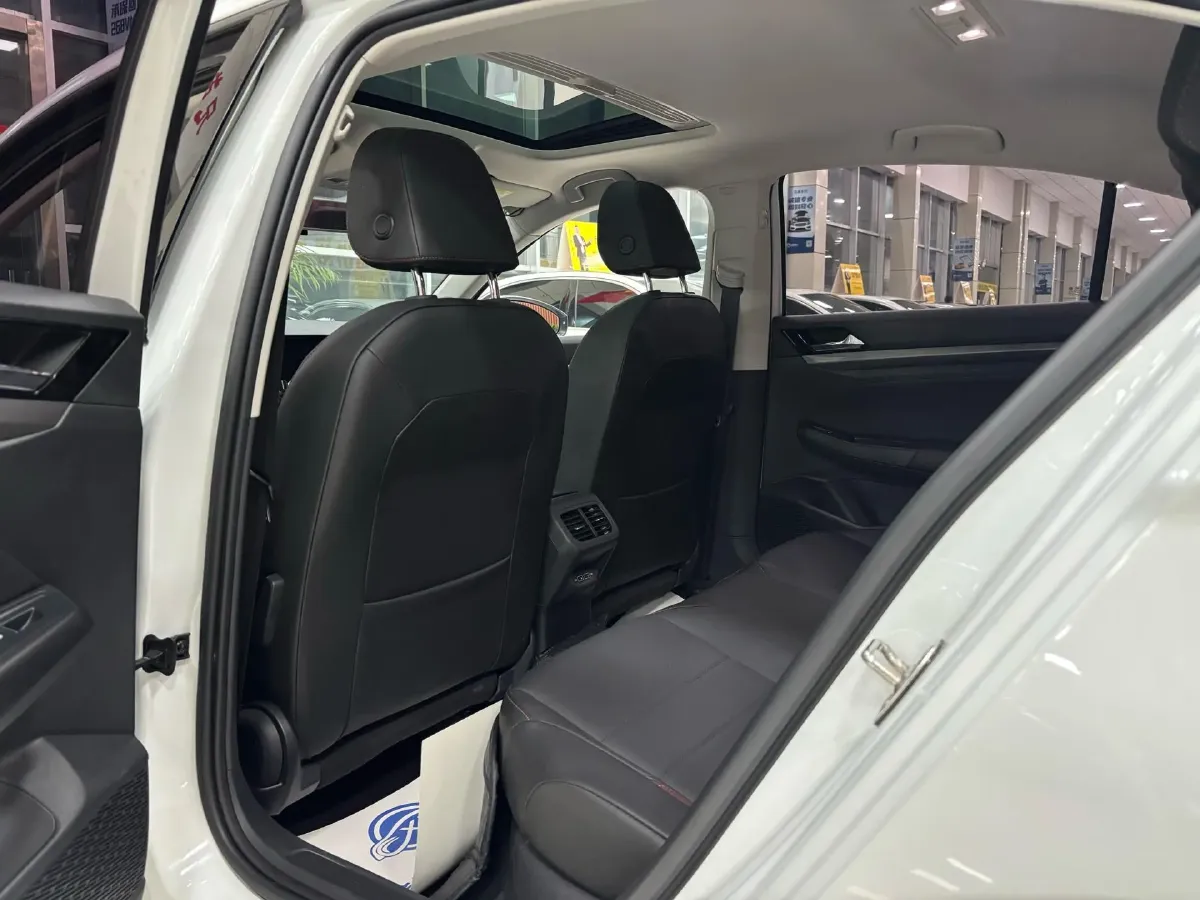 2020 Volkswagen Bora 1.5L 113HP L4 6AT,autocango,china used car exporter,china ev exporter,chinese used car exporter,chinese used ev exporter