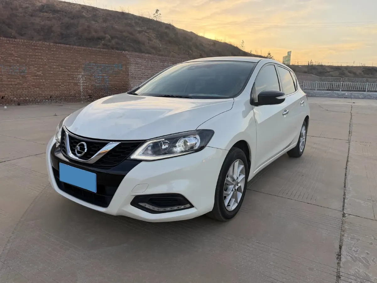 2021 Nissan Tiida 1.6L 122HP L4 CVT,autocango,china used car exporter,china ev exporter,chinese used car exporter,chinese used ev exporter