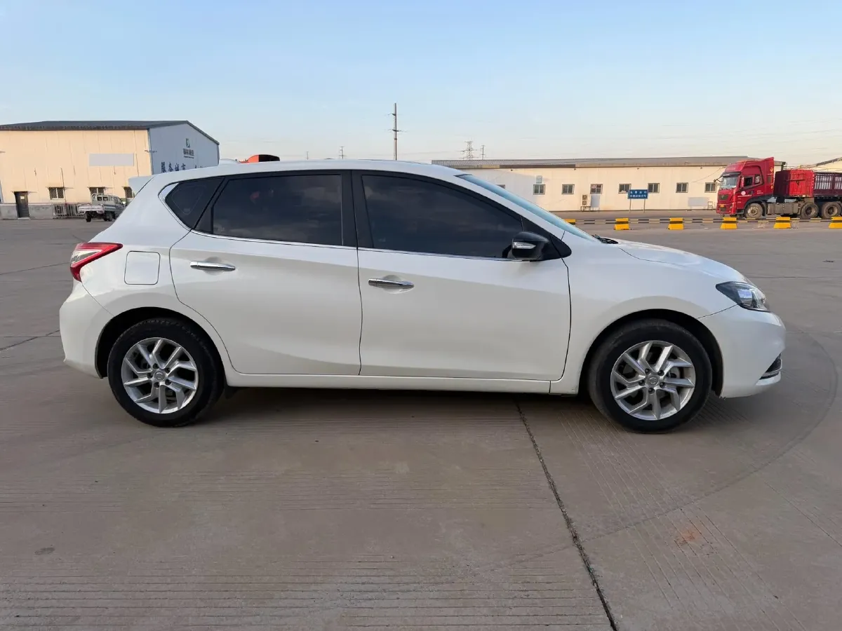 2021 Nissan Tiida 1.6L 122HP L4 CVT,autocango,china used car exporter,china ev exporter,chinese used car exporter,chinese used ev exporter
