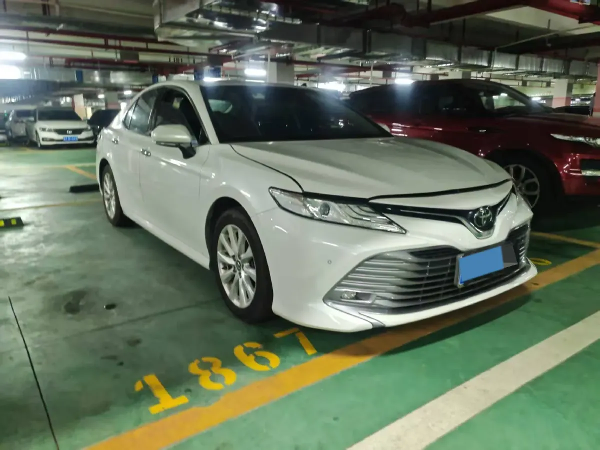 2019 Toyota Camry 2.0L 178HP L4 CVT,autocango,china used car exporter,china ev exporter,chinese used car exporter,chinese used ev exporter