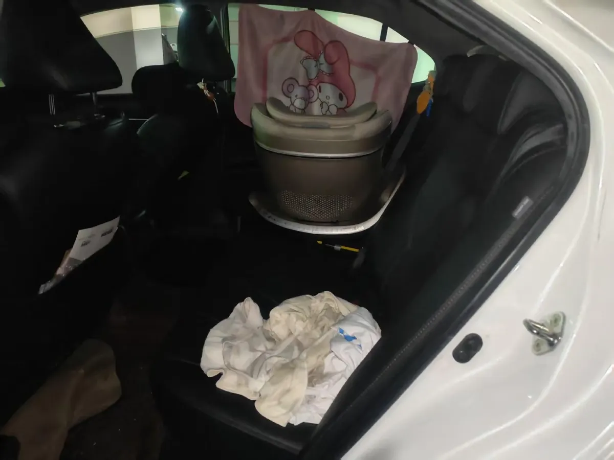 2019 Toyota Camry 2.0L 178HP L4 CVT,autocango,china used car exporter,china ev exporter,chinese used car exporter,chinese used ev exporter