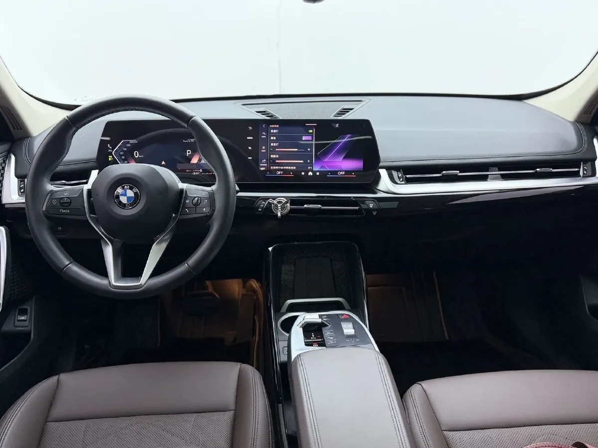 2024 BMW X1 2.0T 204HP L4 7DCT,autocango,china used car exporter,china ev exporter,chinese used car exporter,chinese used ev exporter