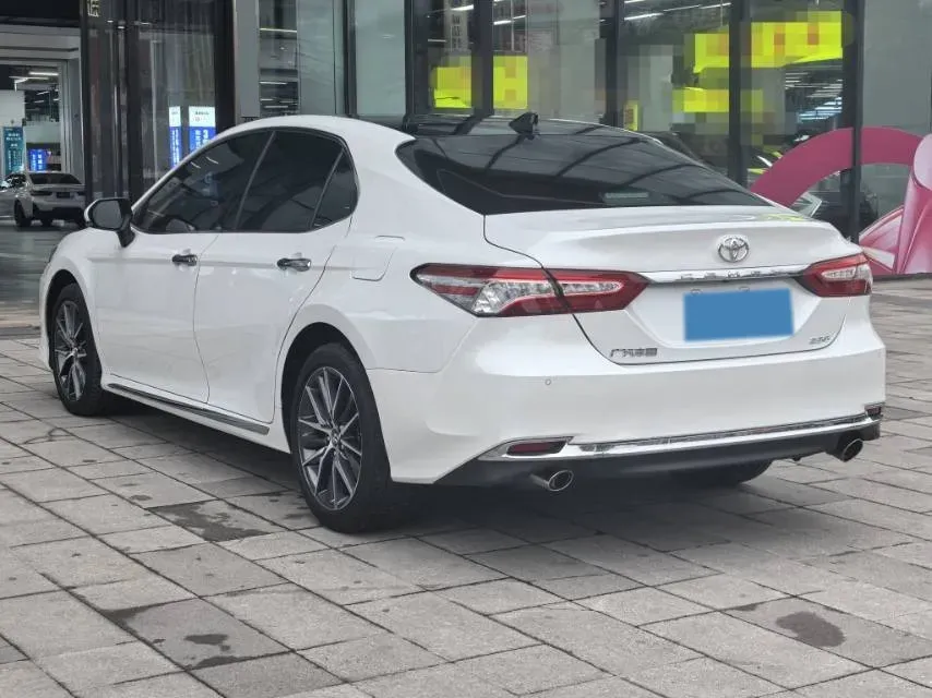 2021 Toyota Camry 2.5L 209HP L4 8AT,autocango,china used car exporter,china ev exporter,chinese used car exporter,chinese used ev exporter
