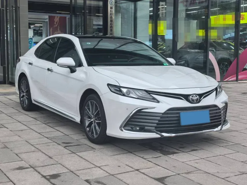 2021 Toyota Camry 2.5L 209HP L4 8AT,autocango,china used car exporter,china ev exporter,chinese used car exporter,chinese used ev exporter