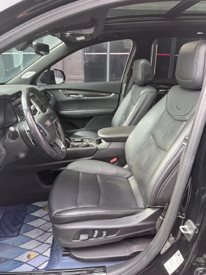 2020 Cadillac XT6 2.0T 241HP L4 9AT,autocango,china used car exporter,china ev exporter,chinese used car exporter,chinese used ev exporter