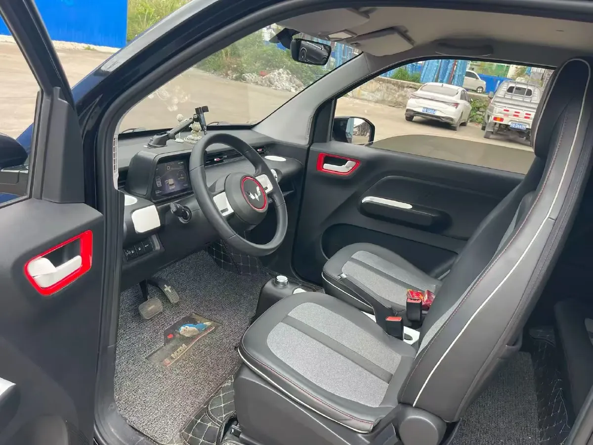 2022 WuLing HongGuang MINI EV BEV 26.5KWH,autocango,china used car exporter,china ev exporter,chinese used car exporter,chinese used ev exporter