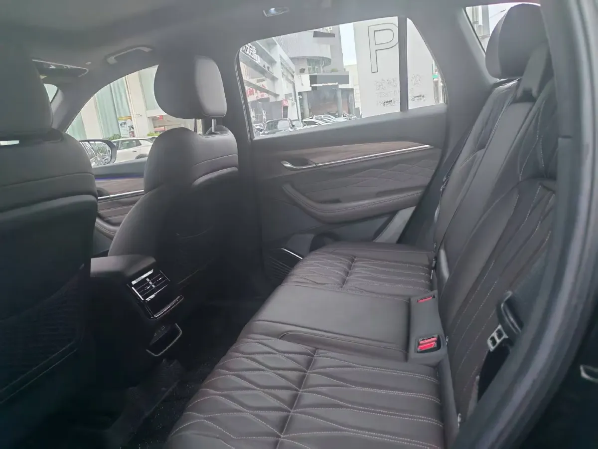 2024 Geely Monjaro 2.0T 238HP L4 8AT,autocango,china used car exporter,china ev exporter,chinese used car exporter,chinese used ev exporter