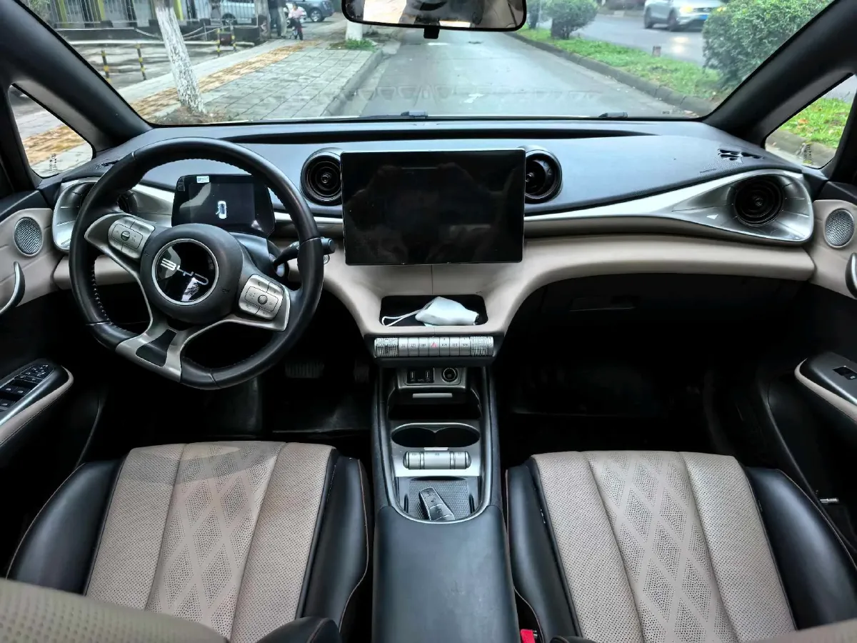 2023 BYD Dolphin BEV 44.928KWH,autocango,china used car exporter,china ev exporter,chinese used car exporter,chinese used ev exporter