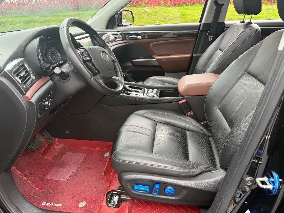 2017 GAC Trumpchi GS8 2.0T 201HP L4 6AT,autocango,china used car exporter,china ev exporter,chinese used car exporter,chinese used ev exporter