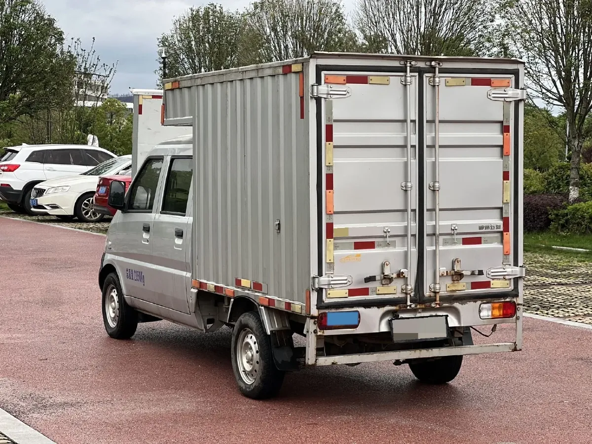 2020 WuLing RongGuang Mini Truck 1.5L 99HP L4 5MT,autocango,china used car exporter,china ev exporter,chinese used car exporter,chinese used ev exporter