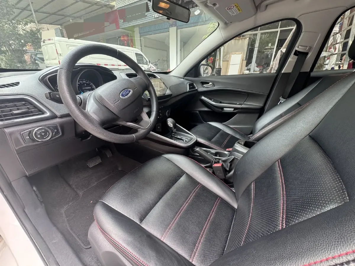 2019 Ford Escort 1.5L 122HP L3 6AT,autocango,china used car exporter,china ev exporter,chinese used car exporter,chinese used ev exporter