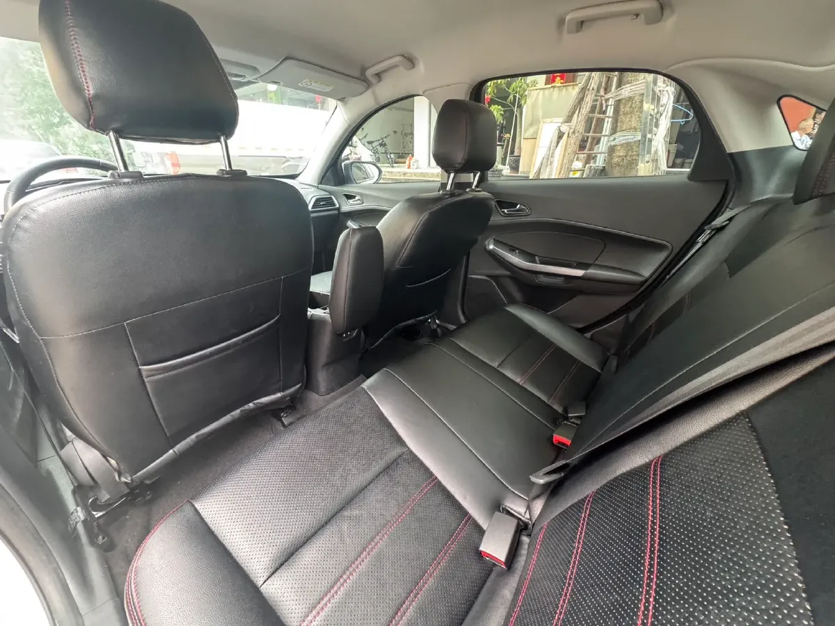 2019 Ford Escort 1.5L 122HP L3 6AT,autocango,china used car exporter,china ev exporter,chinese used car exporter,chinese used ev exporter