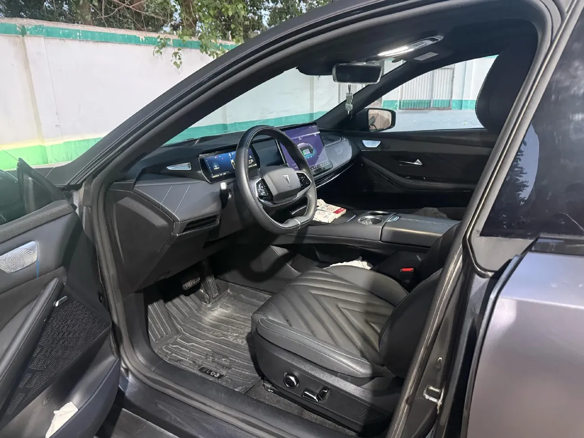 2023 Deepal SL03 1.5L 95HP L4 REEV 28.39KWH,autocango,china used car exporter,china ev exporter,chinese used car exporter,chinese used ev exporter