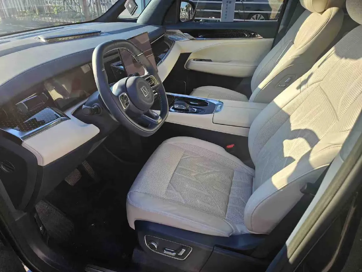 2024 Zeekr 009 BEV 108KWH,autocango,china used car exporter,china ev exporter,chinese used car exporter,chinese used ev exporter