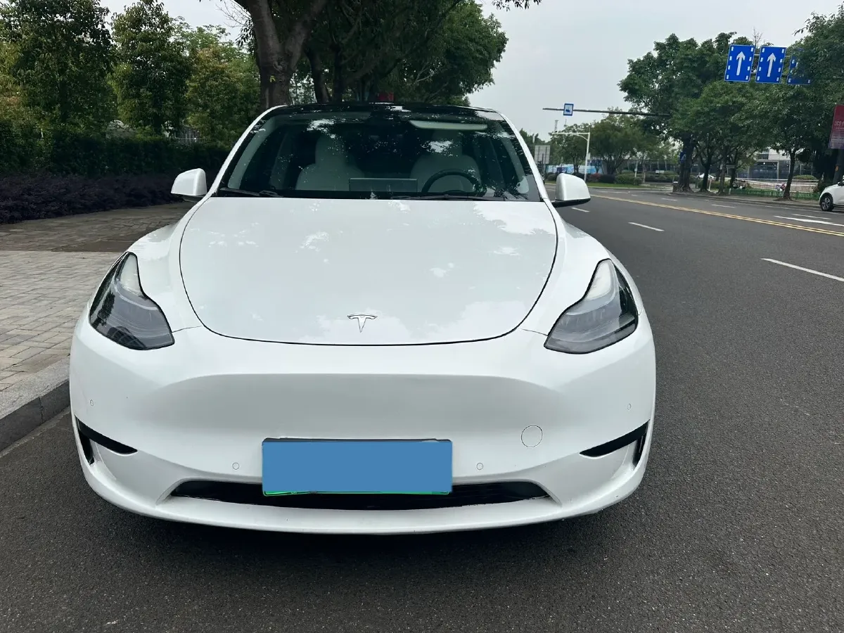 2022 Tesla Model Y BEV 60KWH,autocango,china used car exporter,china ev exporter,chinese used car exporter,chinese used ev exporter
