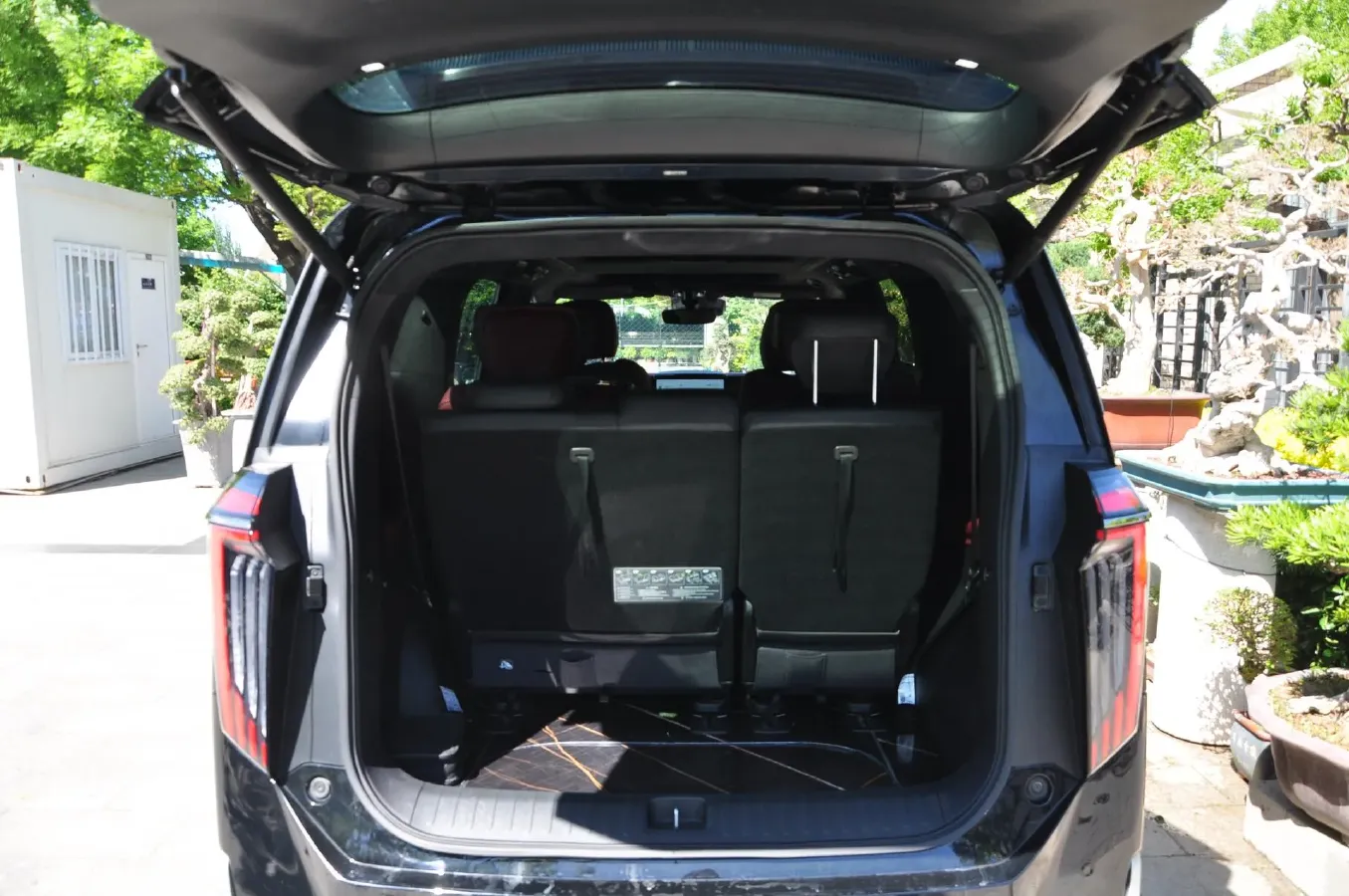 2023 GAC Trumpchi M8 2.0T 190HP L4 E-CVT Hybrid,autocango,china used car exporter,china ev exporter,chinese used car exporter,chinese used ev exporter