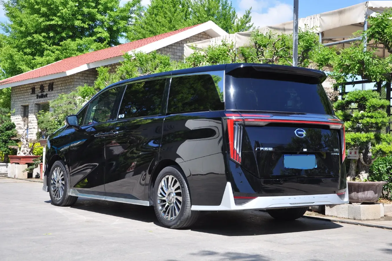 2023 GAC Trumpchi M8 2.0T 190HP L4 E-CVT Hybrid,autocango,china used car exporter,china ev exporter,chinese used car exporter,chinese used ev exporter