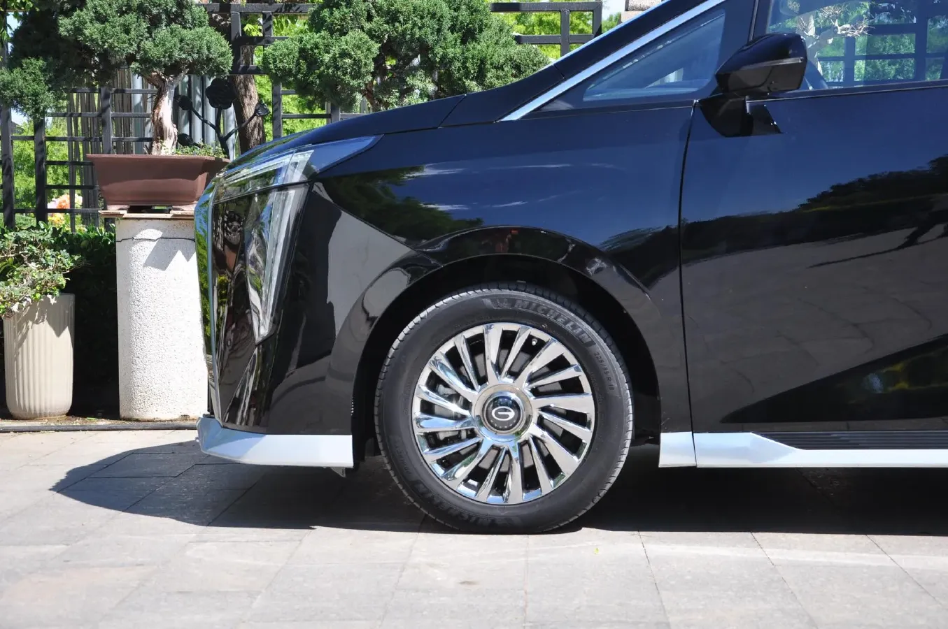 2023 GAC Trumpchi M8 2.0T 190HP L4 E-CVT Hybrid,autocango,china used car exporter,china ev exporter,chinese used car exporter,chinese used ev exporter