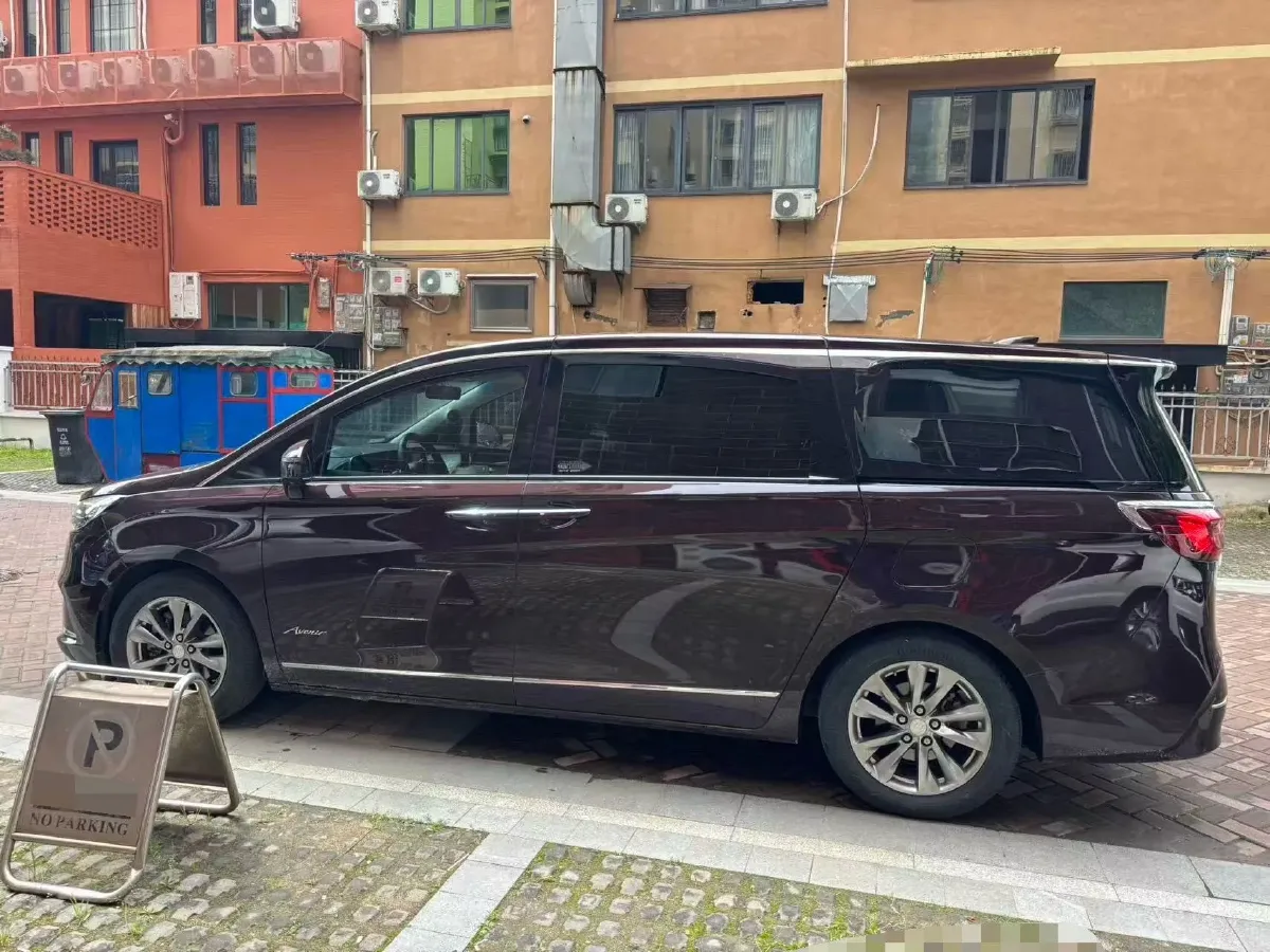2021 Buick GL8 2.0T 237HP L4 9AT,autocango,china used car exporter,china ev exporter,chinese used car exporter,chinese used ev exporter