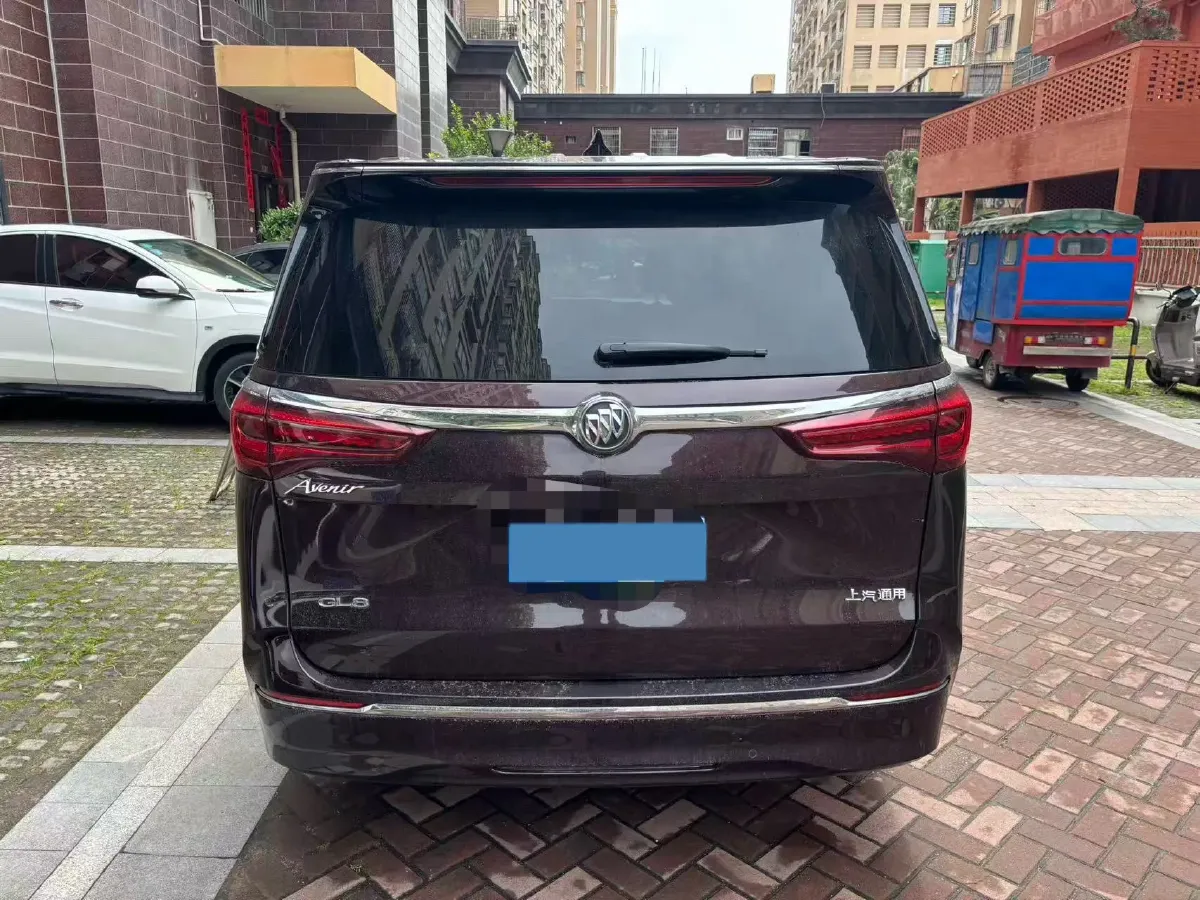 2021 Buick GL8 2.0T 237HP L4 9AT,autocango,china used car exporter,china ev exporter,chinese used car exporter,chinese used ev exporter