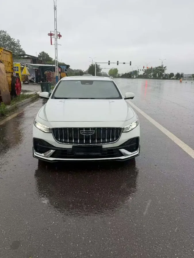 2025 Geely Preface 1.5T 181HP L4 7DCT,autocango,china used car exporter,china ev exporter,chinese used car exporter,chinese used ev exporter