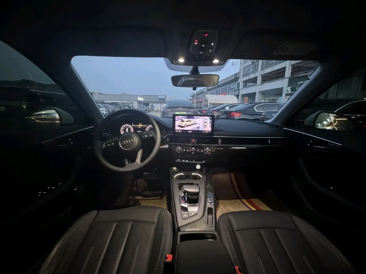 2020 Audi A4L 2.0T 190HP L4 7DCT,autocango,china used car exporter,china ev exporter,chinese used car exporter,chinese used ev exporter