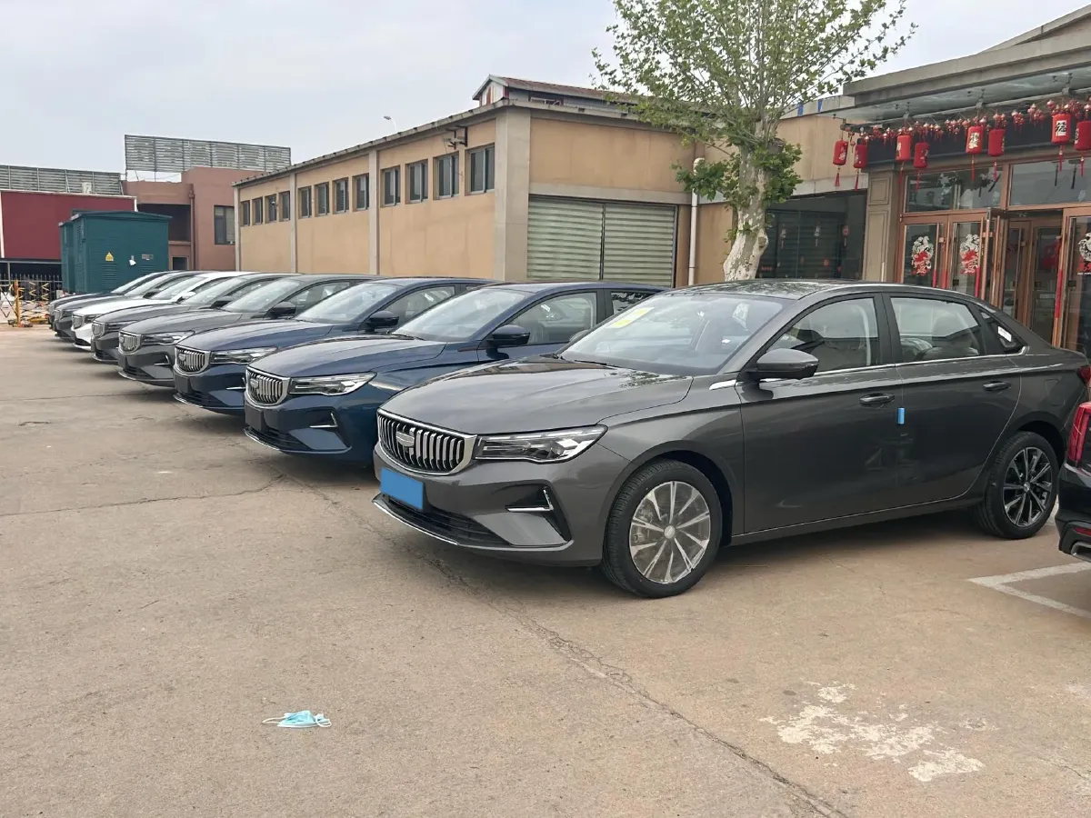 2026 Geely Emgrand 1.5L 120HP L4 CVT,autocango,china used car exporter,china ev exporter,chinese used car exporter,chinese used ev exporter