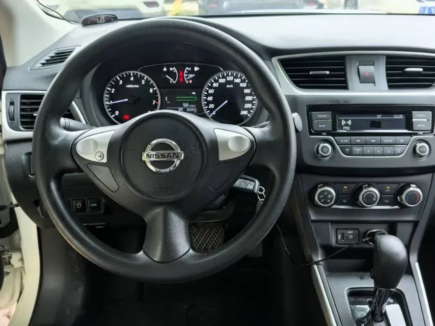 2021 Nissan Sylphy 1.6L 122HP L4 CVT,autocango,china used car exporter,china ev exporter,chinese used car exporter,chinese used ev exporter