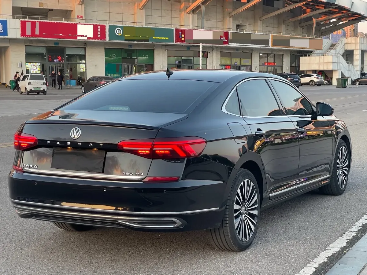 2019 Volvo V40 1.5T 152HP L4 6AT,autocango,china used car exporter,china ev exporter,chinese used car exporter,chinese used ev exporter