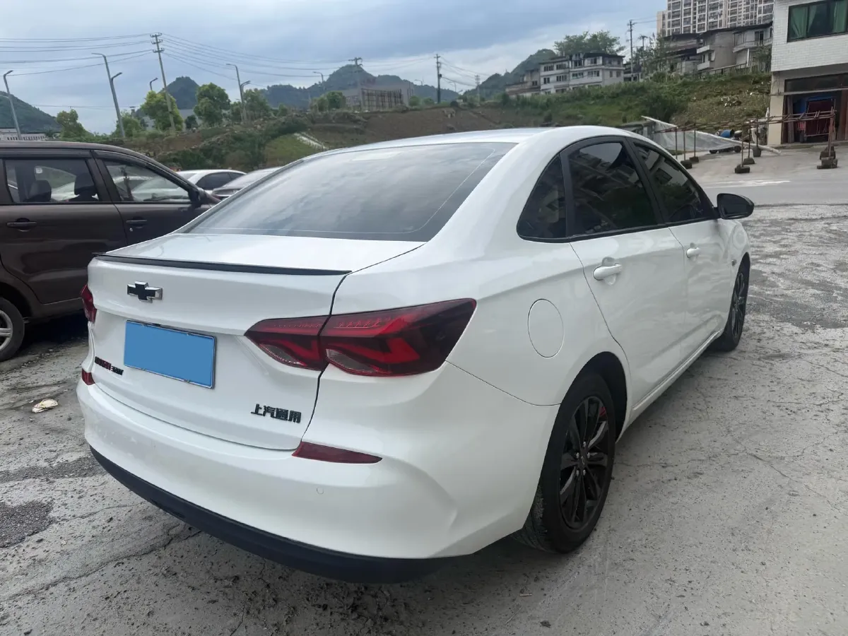 2020 Chevrolet Monza 1.0T 125HP L3 6DCT,autocango,china used car exporter,china ev exporter,chinese used car exporter,chinese used ev exporter
