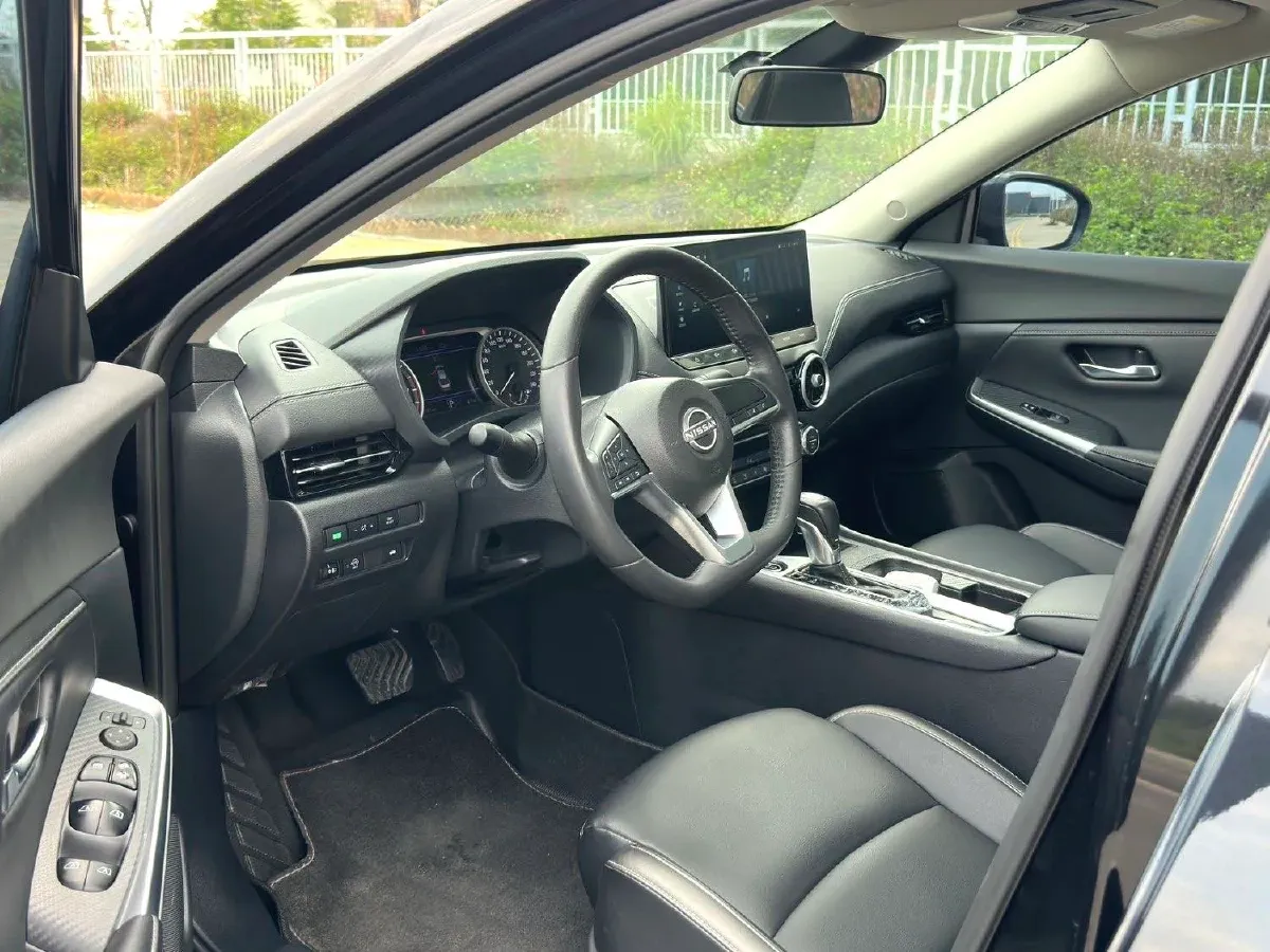 2023 Nissan Sylphy 1.6L 135HP L4 CVT,autocango,china used car exporter,china ev exporter,chinese used car exporter,chinese used ev exporter