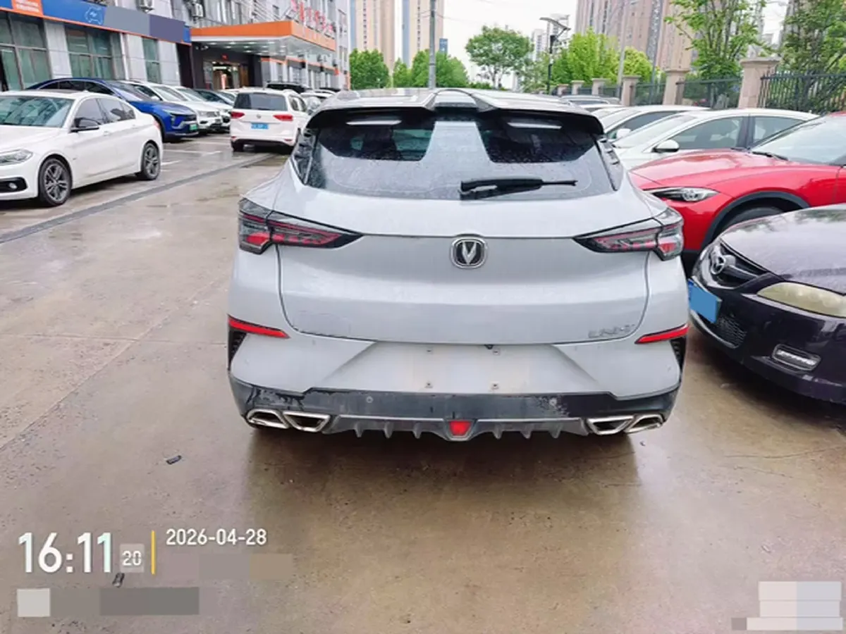 2020 ChangAn UNI-T 1.5T 180HP L4 7DCT,autocango,china used car exporter,china ev exporter,chinese used car exporter,chinese used ev exporter