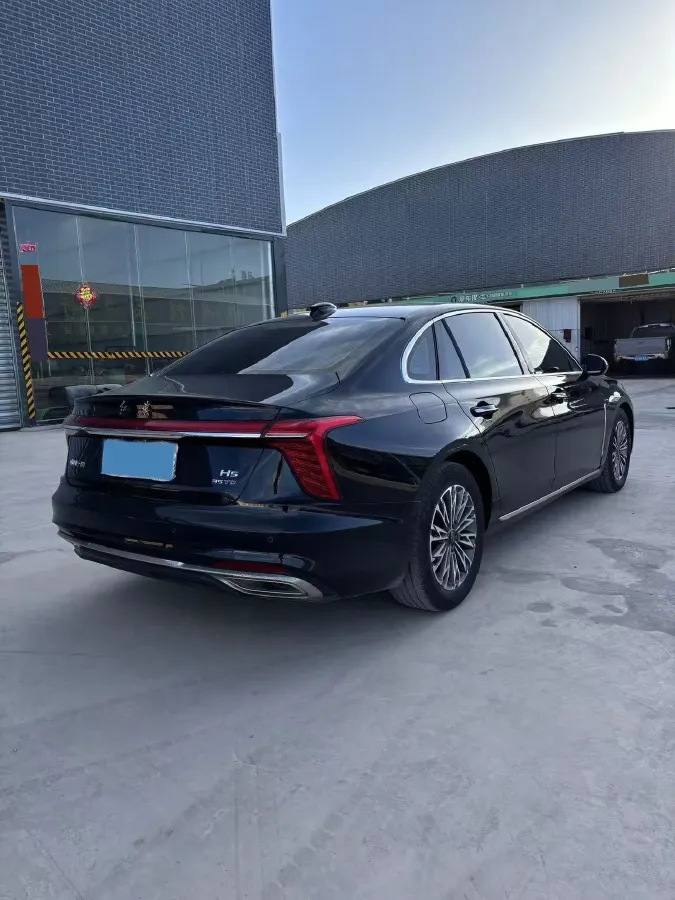2024 HongQi H5 1.5T 169HP L4 7DCT,autocango,china used car exporter,china ev exporter,chinese used car exporter,chinese used ev exporter