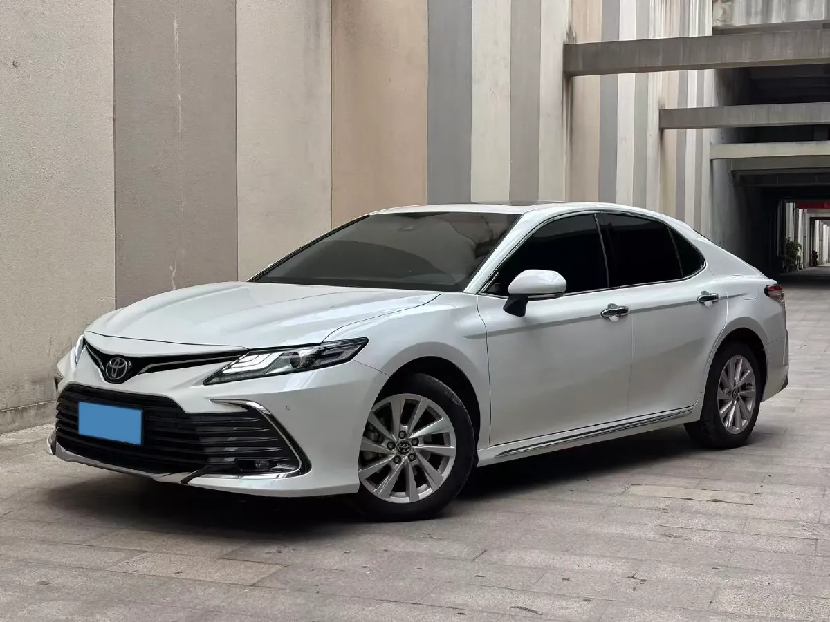 2023 Toyota Camry 2.0L 177HP L4 CVT,autocango,china used car exporter,china ev exporter,chinese used car exporter,chinese used ev exporter