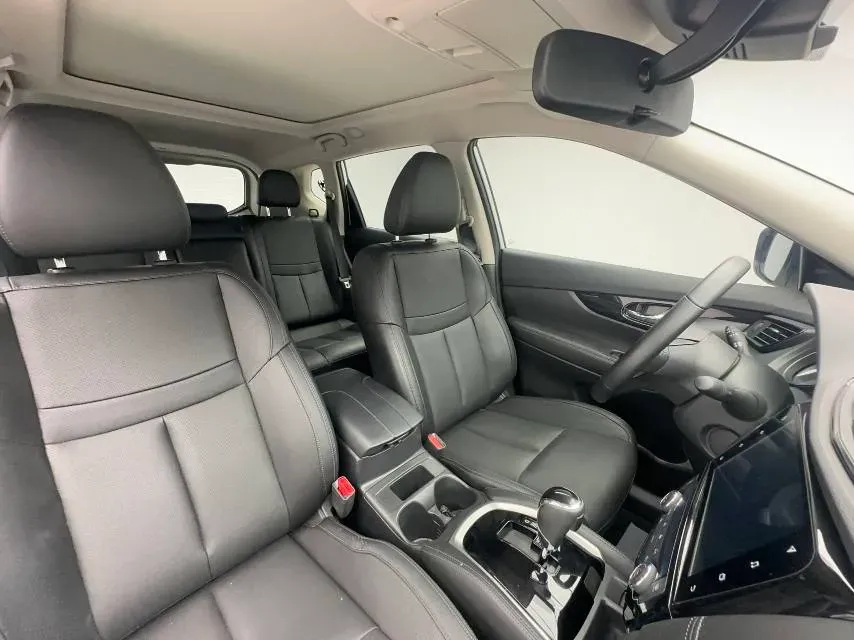 2022 Nissan X-Trail 2.0L 151HP L4 CVT,autocango,china used car exporter,china ev exporter,chinese used car exporter,chinese used ev exporter